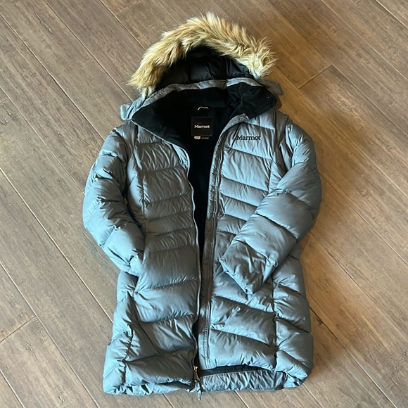Marmot Jackets & Coats Gray Ladies Marmot Coat Down Fill Fleece